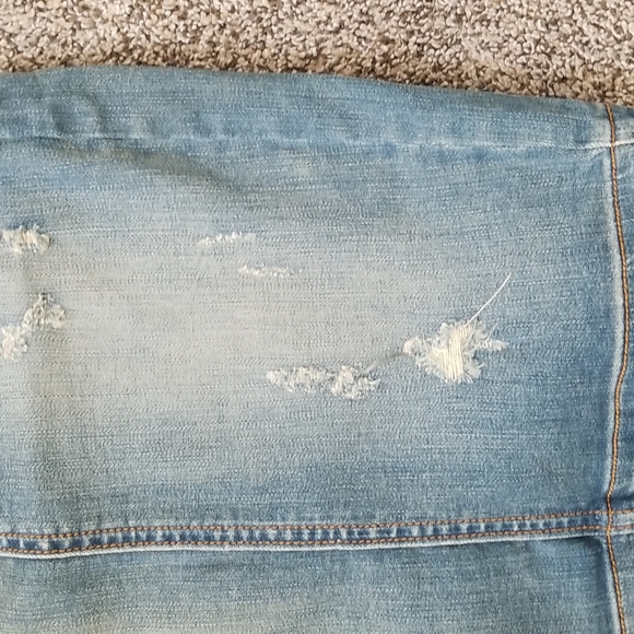 Sneak Peak Distressed Denim Pencil Skirt - Picture 4 of 12